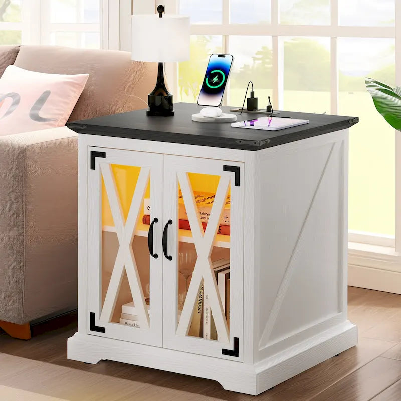 Table d'appoint de ferme blanche/chêne avec station de recharge, lumière LED et étagère de rangement