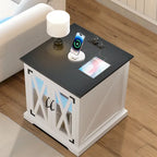 Table d'appoint de ferme blanche/chêne avec station de recharge, lumière LED et étagère de rangement