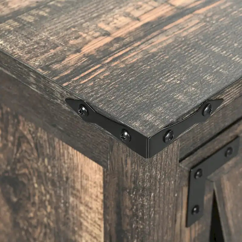 Table d'appoint de ferme blanche/chêne avec station de recharge, lumière LED et étagère de rangement