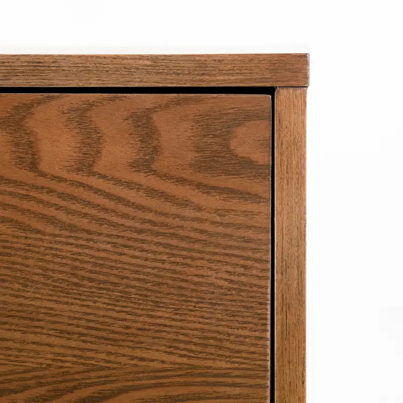 Table de chevet moderne du milieu du siècle en noyer à 2 tiroirs, 1 personne