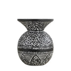 Table d'appoint ronde bohème antique en fer noir et blanc pour 1 personne